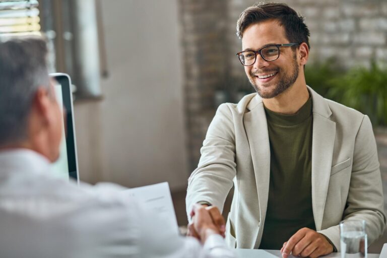 Público-Alvo, Cliente Ideal E Buyer Persona: Quais As Diferenças Entre Eles? -